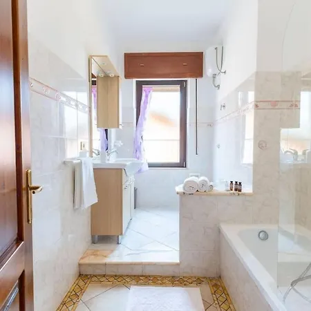 Confortevole, Wi-fi & Colazione Free Appartement