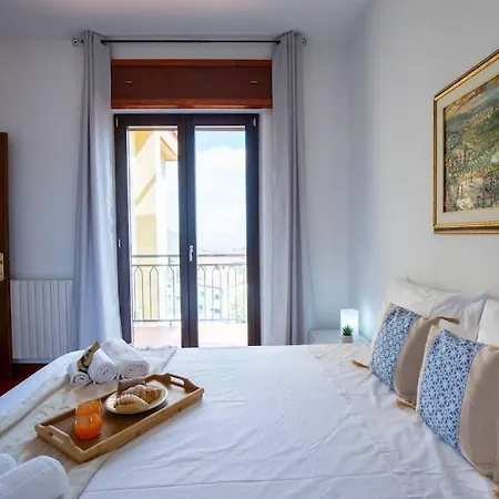 Confortevole, Wi-fi & Colazione Free Apartment